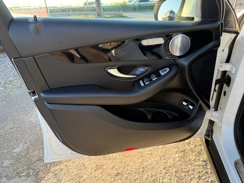 Mercedes-Benz GLC 300 cdi, снимка 6 - Автомобили и джипове - 52775139