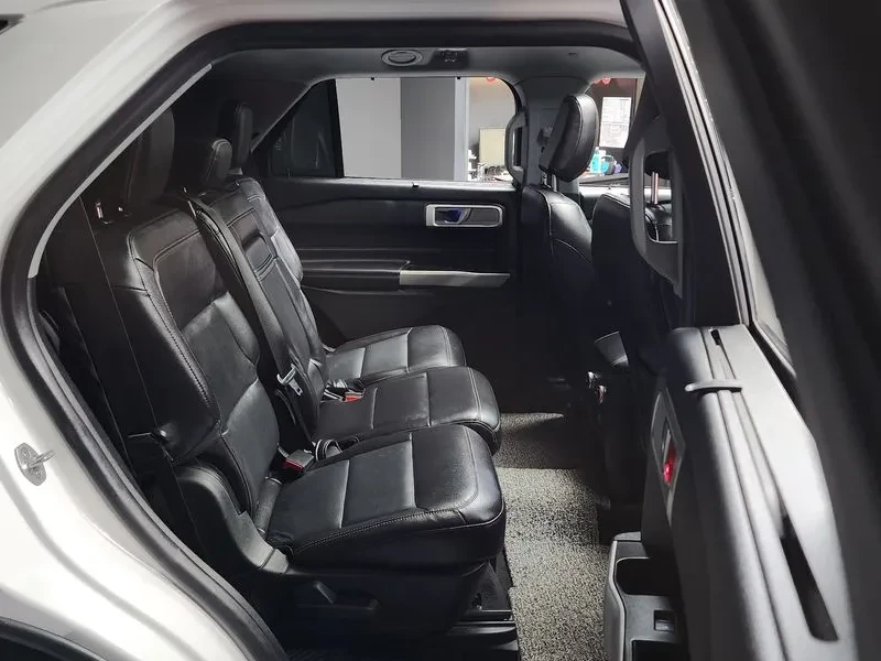 Ford Explorer 3.0 - САМО 30% АВАНС, снимка 11 - Автомобили и джипове - 56292869