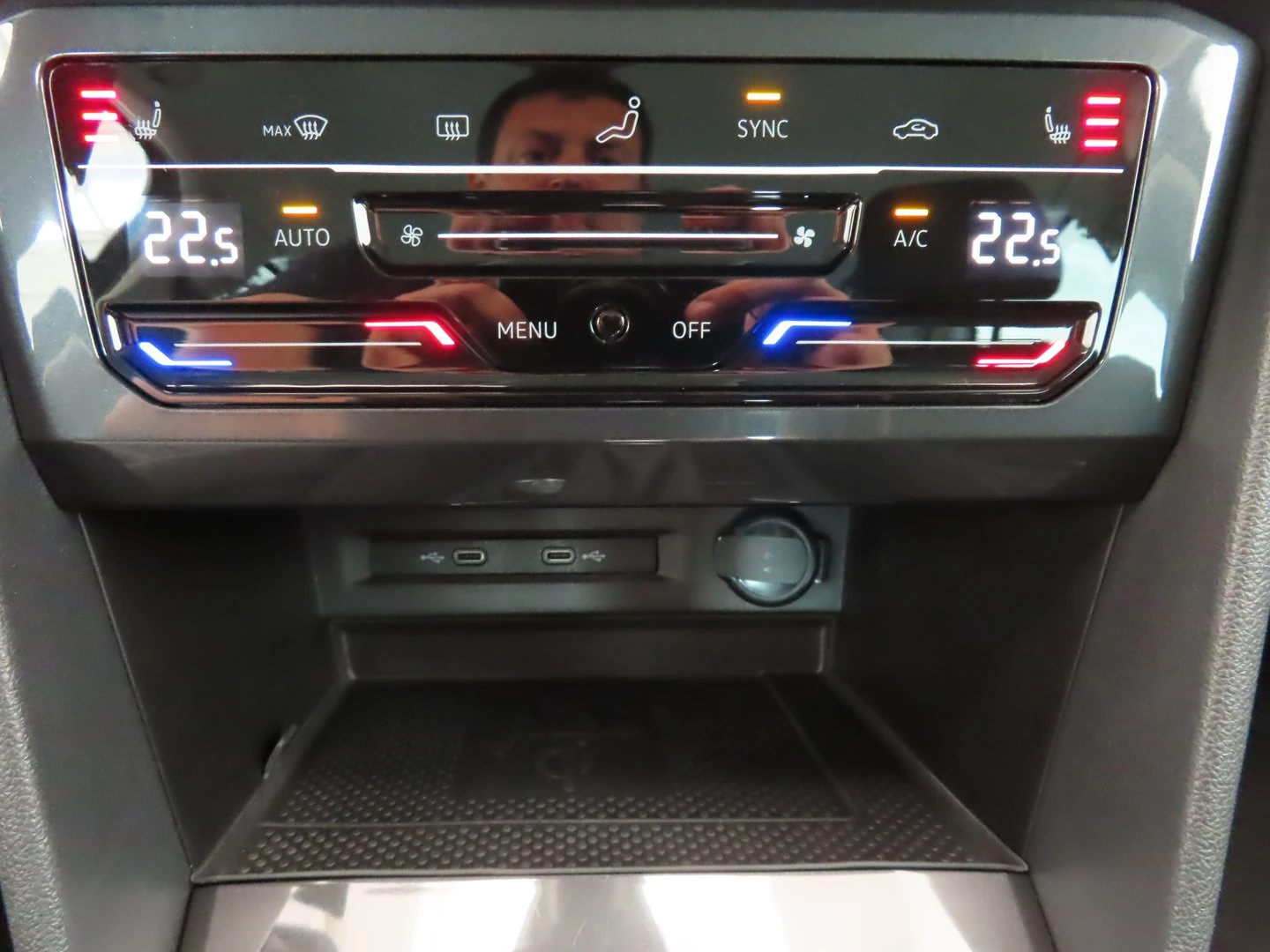 VW Tiguan Elegance 2.0 TDI SCR 4MOTION DSG | Mobile.bg   17