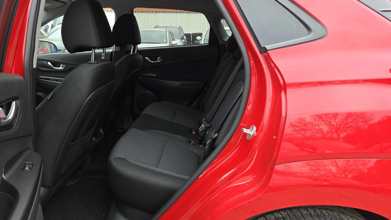 Hyundai Kona 64КWh/ЗАВЕРЕНА СЕРВИЗНА КНИЖКА - изображение 7