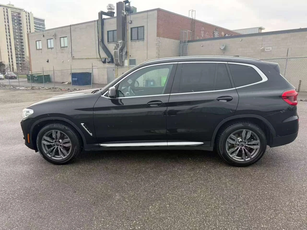 BMW X3 xDrive30i /Пано/Дистроник/360/Head Up/Гуми+ Джанти, снимка 3 - Автомобили и джипове - 54152552