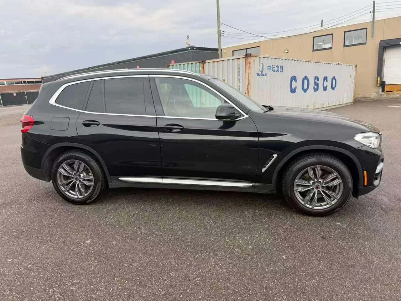 BMW X3 xDrive30i /Пано/Дистроник/360/Head Up/Гуми+ Джанти, снимка 4 - Автомобили и джипове - 54152552