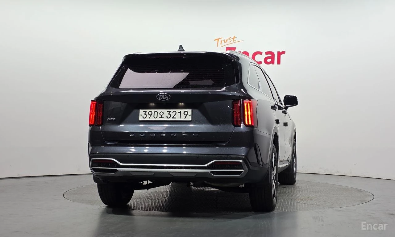 Kia Sorento 2.2D Prestige 4x4* ПОДГРЕВ* ОБДУХВАНЕ* КАМЕРА* , снимка 4 - Автомобили и джипове - 54854013