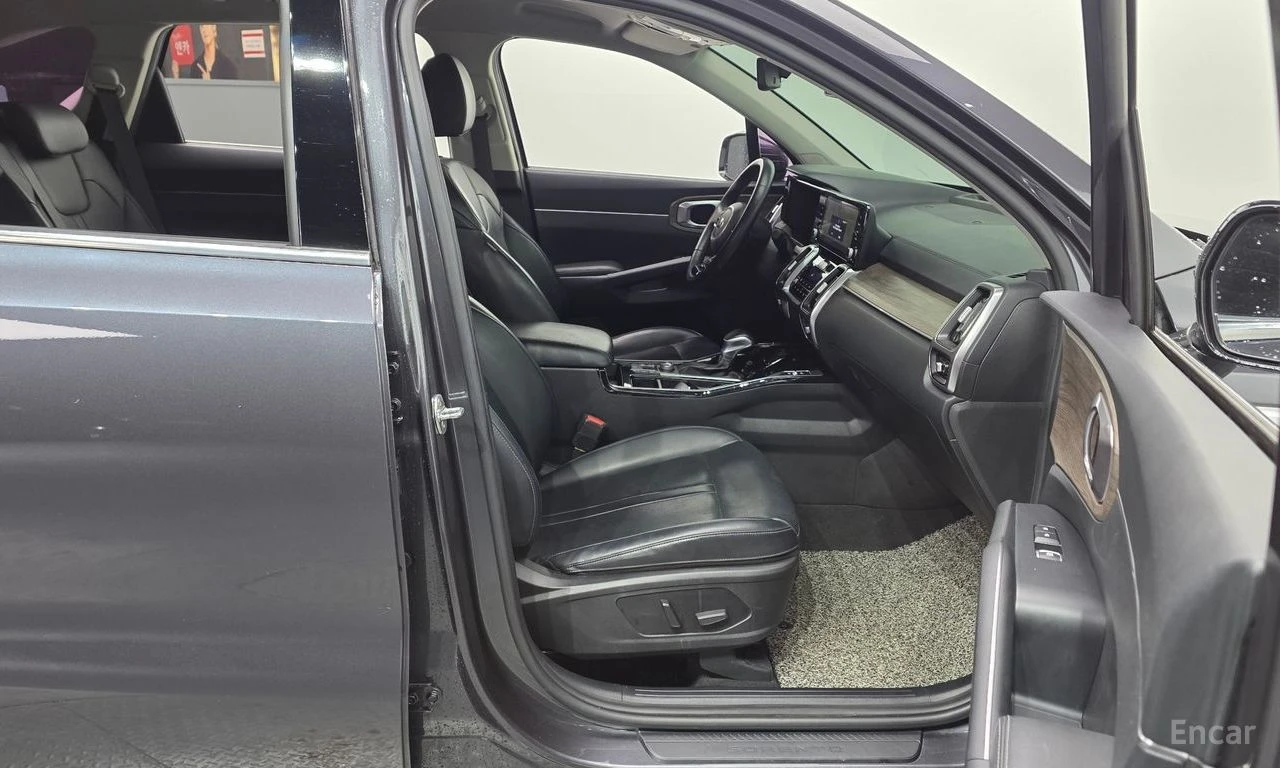 Kia Sorento 2.2D Prestige 4x4* ПОДГРЕВ* ОБДУХВАНЕ* КАМЕРА* , снимка 7 - Автомобили и джипове - 54854013