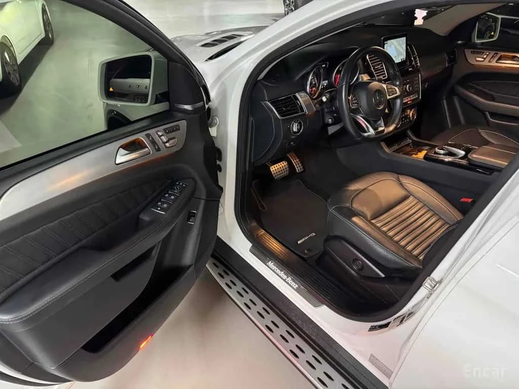 Mercedes-Benz GLE 350 GLE350 d 4MATIC Coupe, снимка 13 - Автомобили и джипове - 55708380