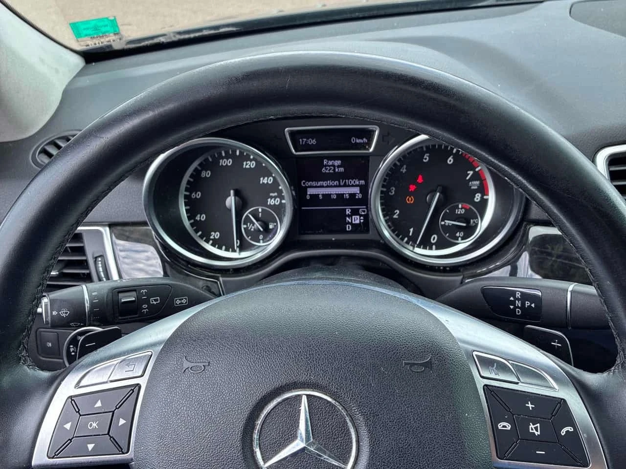 Mercedes-Benz ML 350 4MATIC * ГЛАВНО ПРЕДСТАВИТЕЛСТВО НА MERCEDES* , снимка 8 - Автомобили и джипове - 55751500