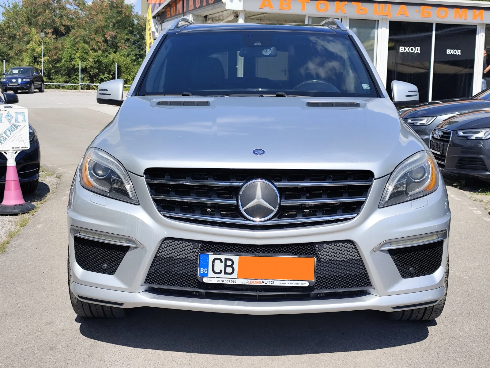 Mercedes-Benz ML 63 AMG LED/XENON* АВТОМАТИК* ПАНОРАМЕН ПОКРИВ* , снимка 2 - Автомобили и джипове - 55835731