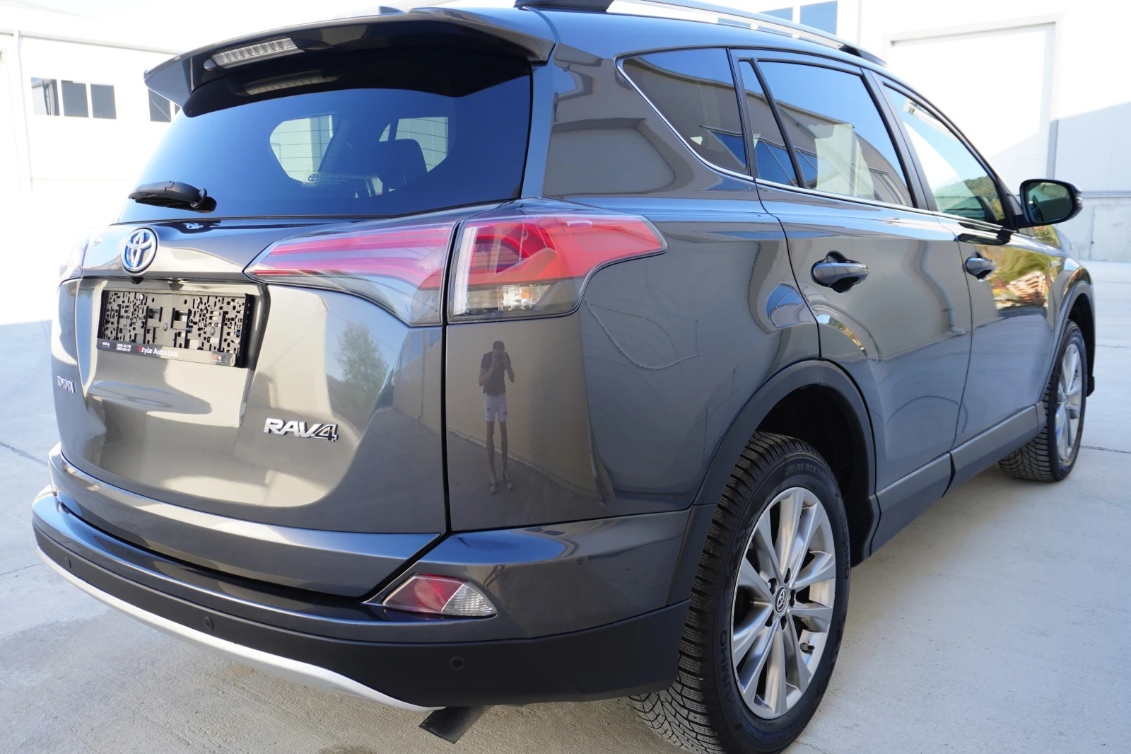 Toyota Rav4 2.5i Hybrid/AWD/EXCLUSIVE-���� ����!! | Mobile.bg � ����������� 5