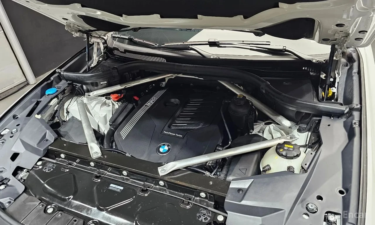 BMW X6 * xDrive40i M Sport* АВТОКРЕДИТ* , снимка 6 - Автомобили и джипове - 55978233