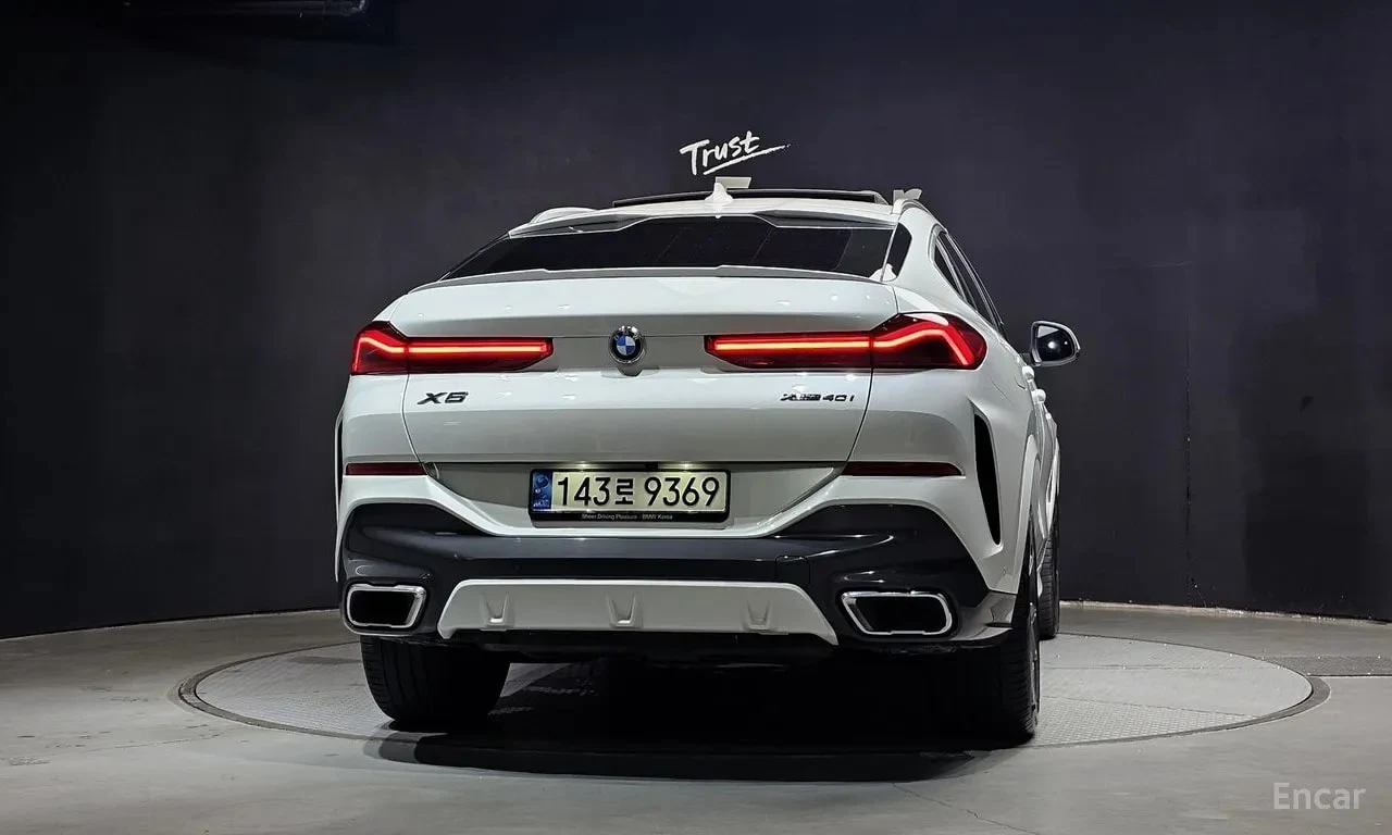 BMW X6 * xDrive40i M Sport* АВТОКРЕДИТ* , снимка 4 - Автомобили и джипове - 55978233