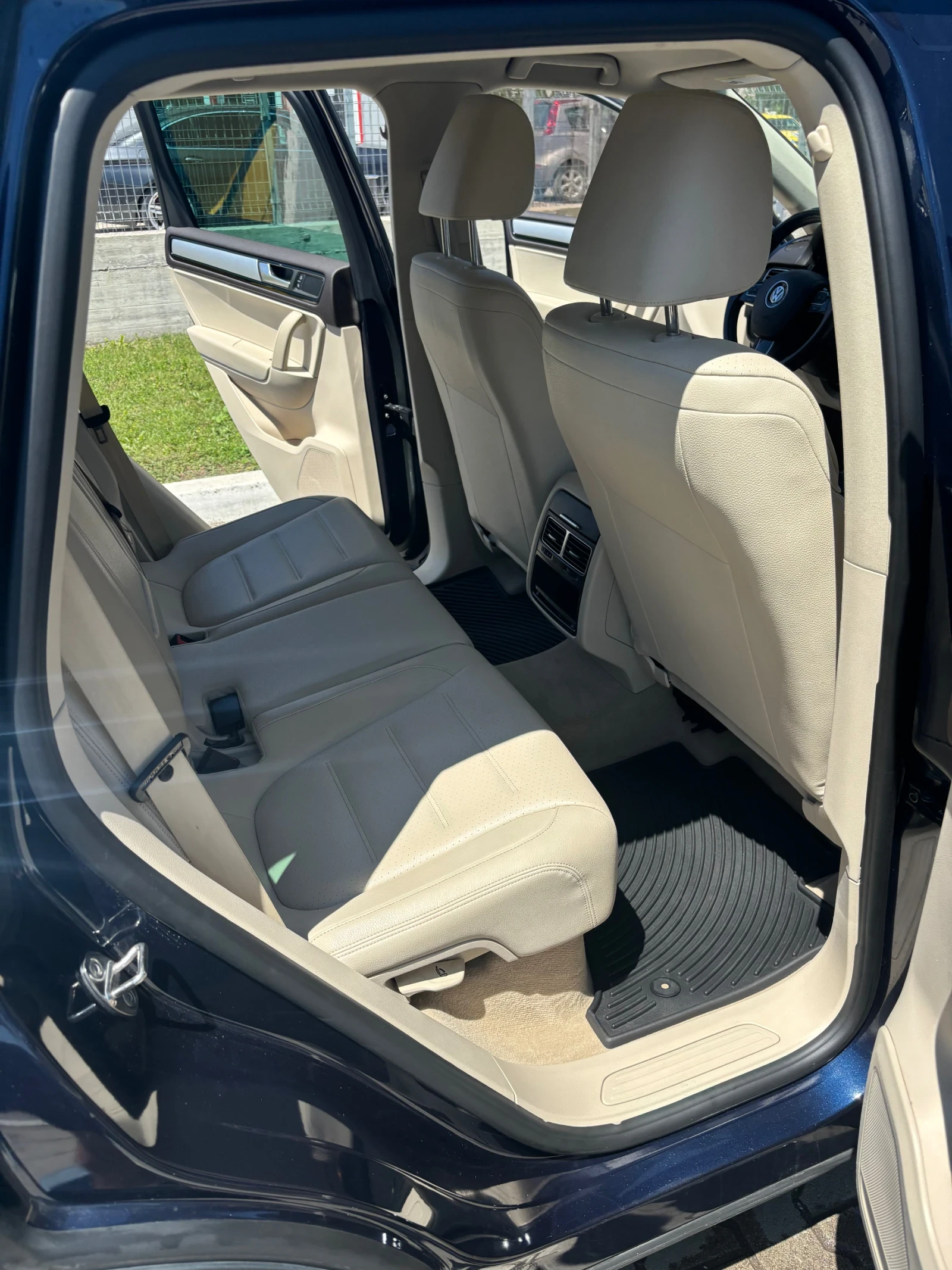 VW Touareg 3.6 Petrol/GAS, снимка 11 - Автомобили и джипове - 56164189