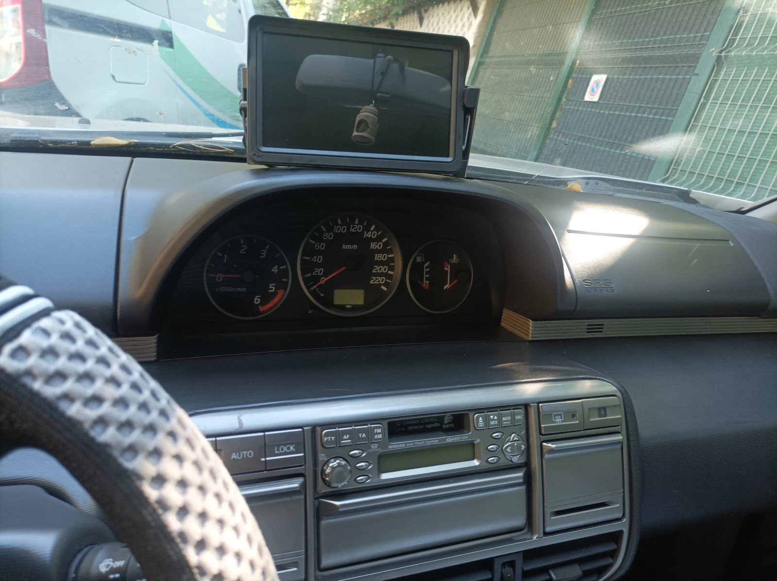 Nissan X-trail 2.2 Di, снимка 3 - Автомобили и джипове - 56180478