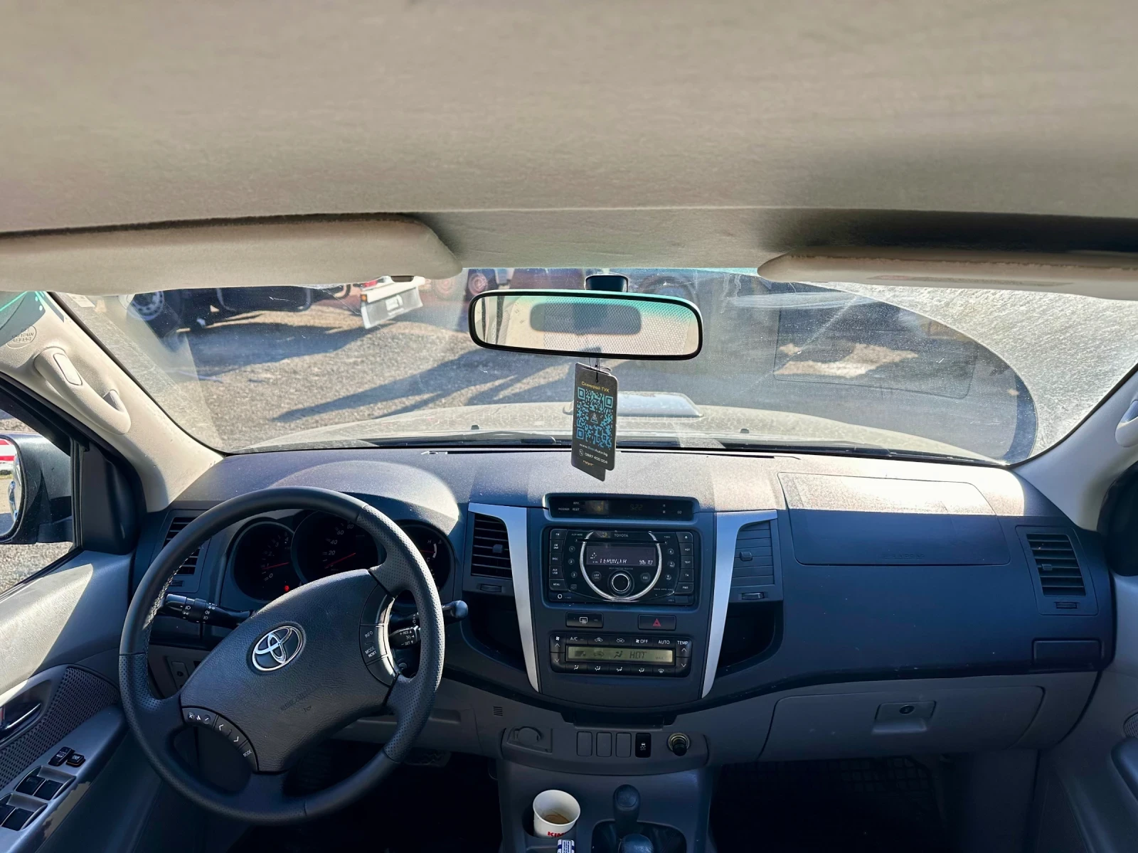 Toyota Hilux 3.0 D4D, снимка 7 - Автомобили и джипове - 56205466