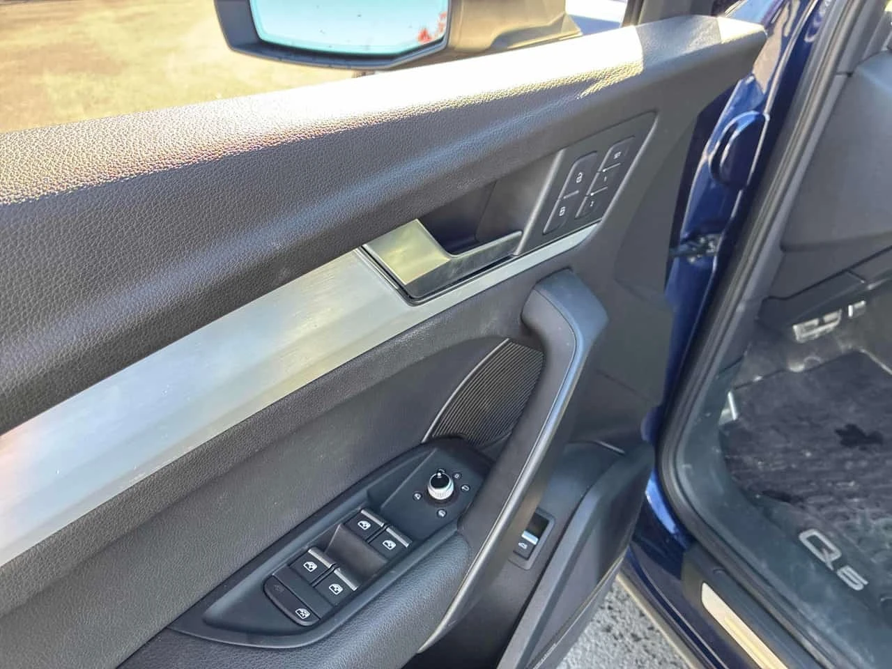 Audi Q5 * Technik * CARFAX * ����� �� ����������� | Mobile.bg � ����������� 12