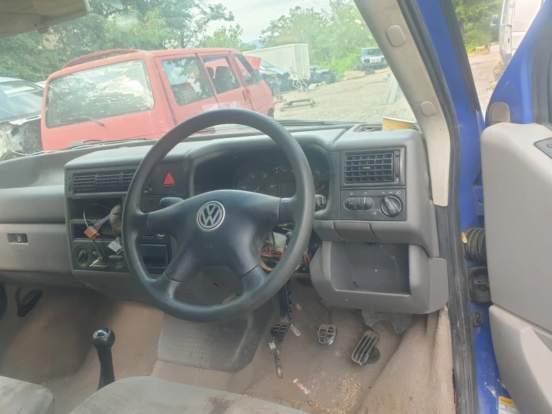 VW T4 2.5 TDI 102 Ps, снимка 4 - Бусове и автобуси - 37785163