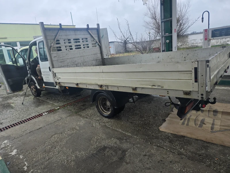 Iveco 35c15 3ка мотор 140коня 4м кароцерия 3, 5т, снимка 5 - Бусове и автобуси - 53473259