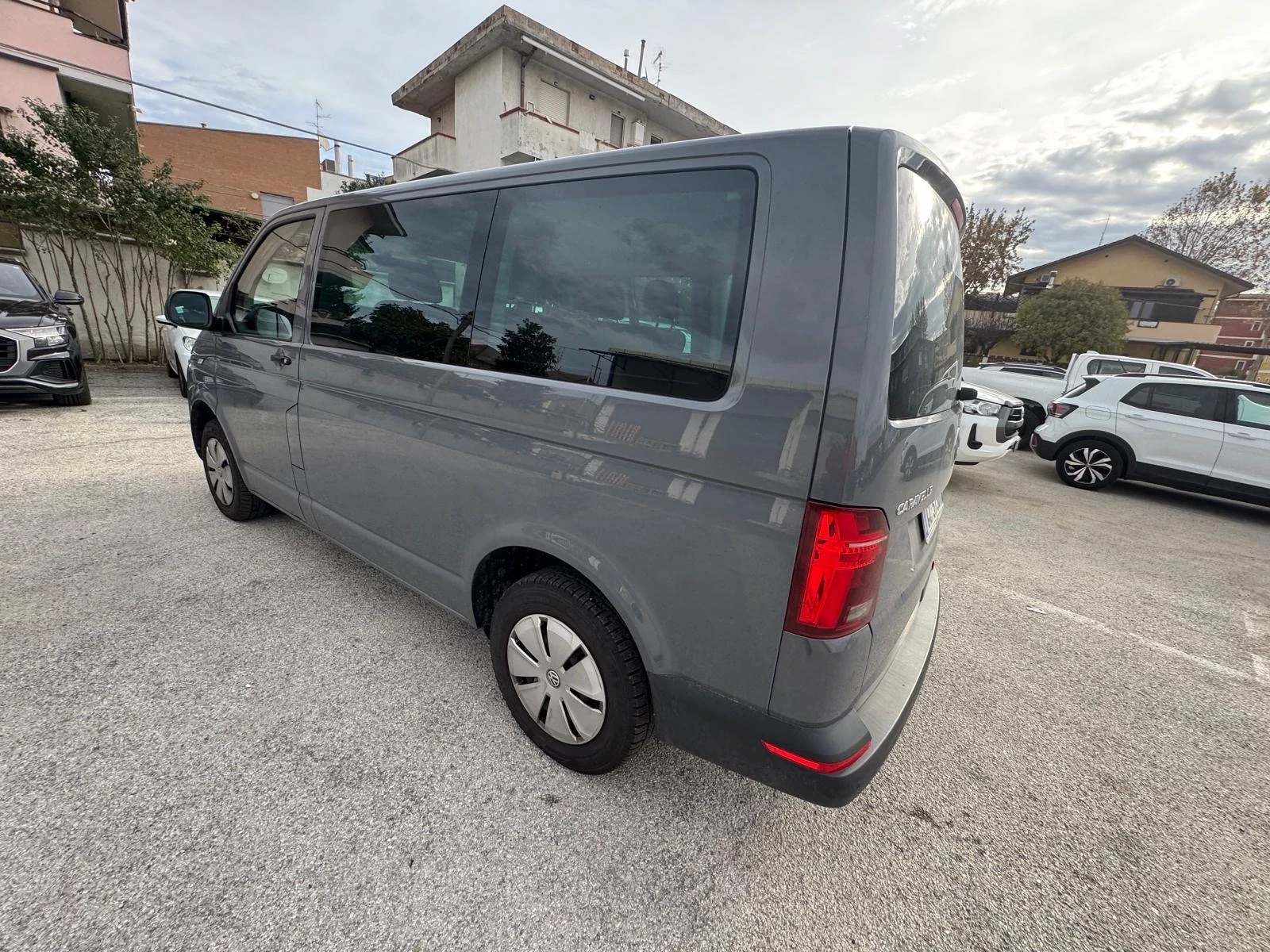 VW Caravelle 2.0 150 К.с * 77 000 км - изображение 9