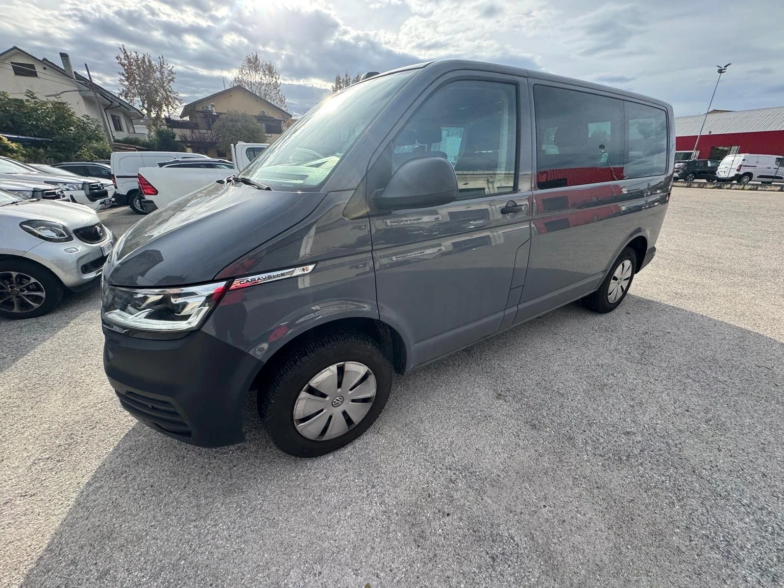 VW Caravelle 2.0 150 К.с * 77 000 км - изображение 5