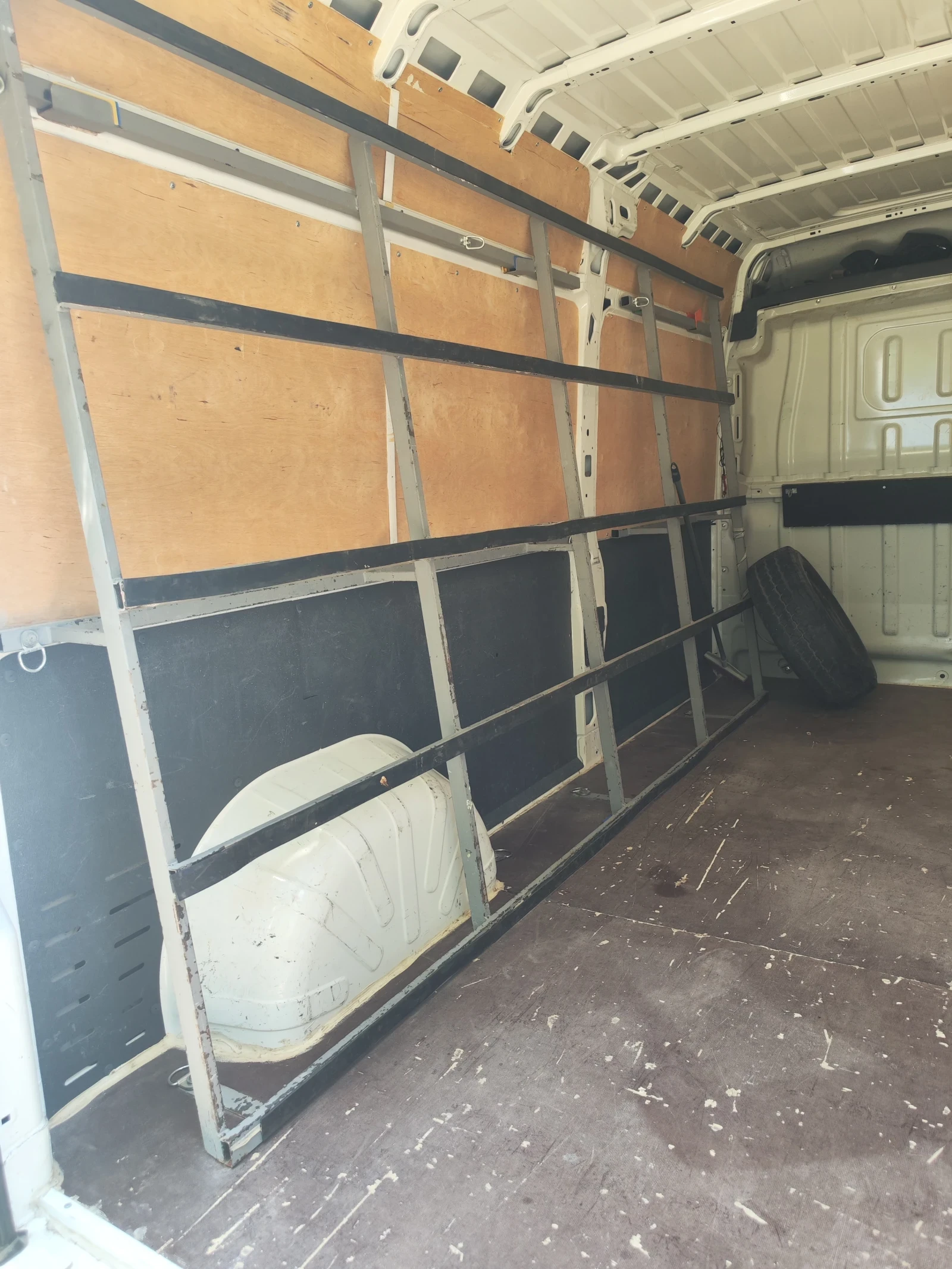 Peugeot Boxer, снимка 9 - Бусове и автобуси - 55315158
