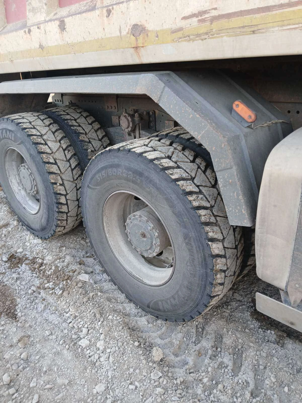 Daf 85 CF85.480 - изображение 3