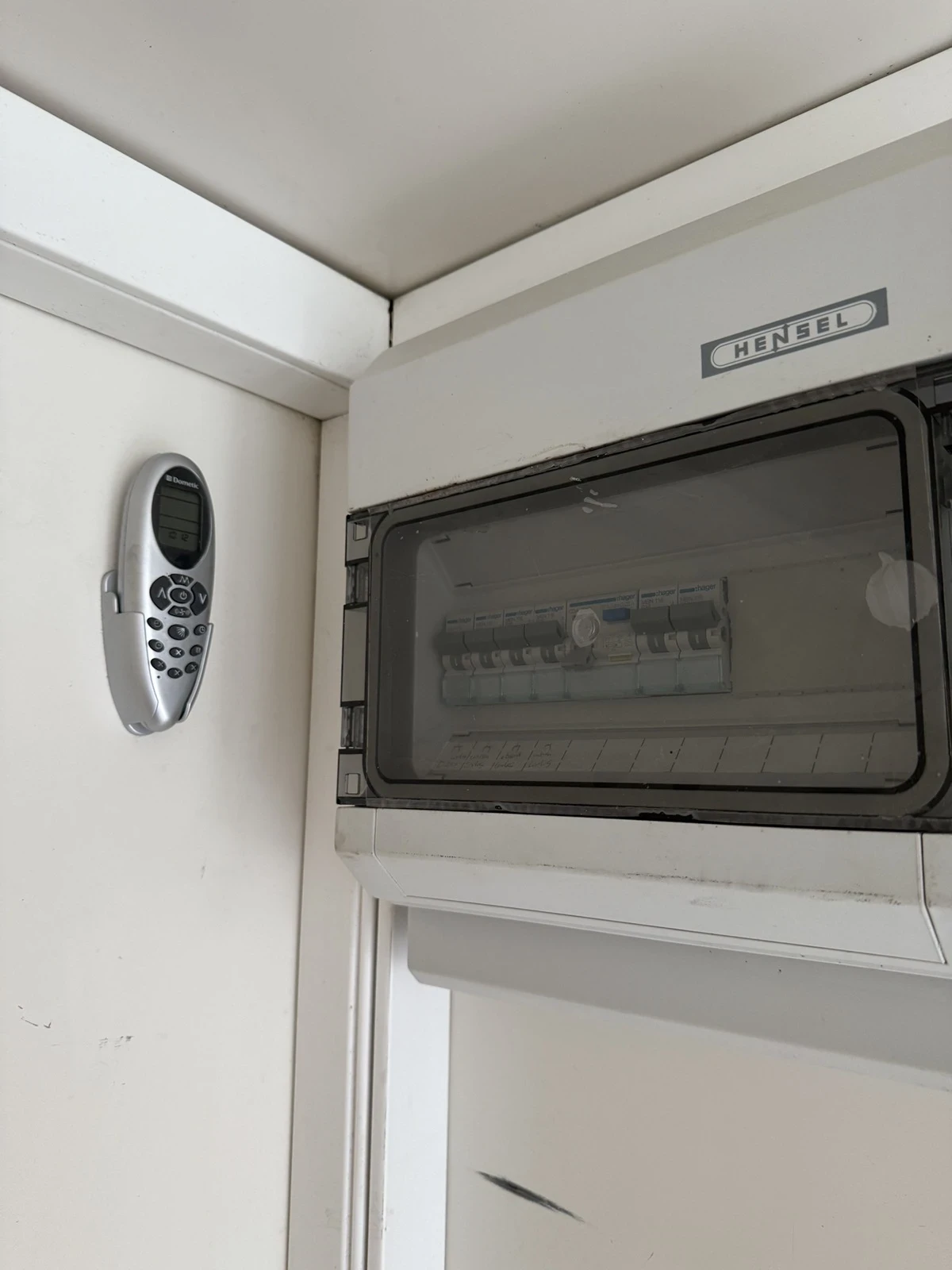 За автомобил Humbaur Pu2642-раб.мотори, снимка 4 - Ремаркета - 54190422