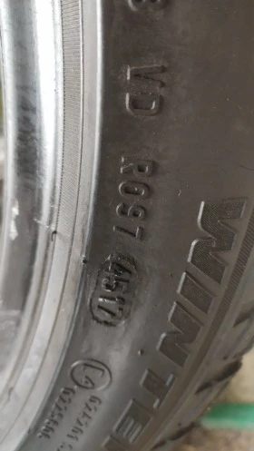 Гуми Зимни 245/40R18, снимка 6