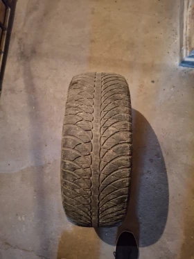 Гуми Зимни 205/55R16, снимка 2
