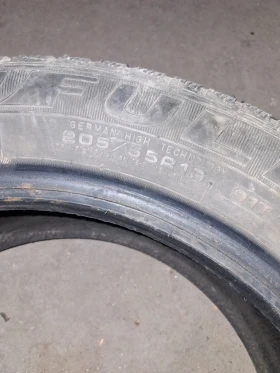 Гуми Зимни 205/55R16, снимка 3
