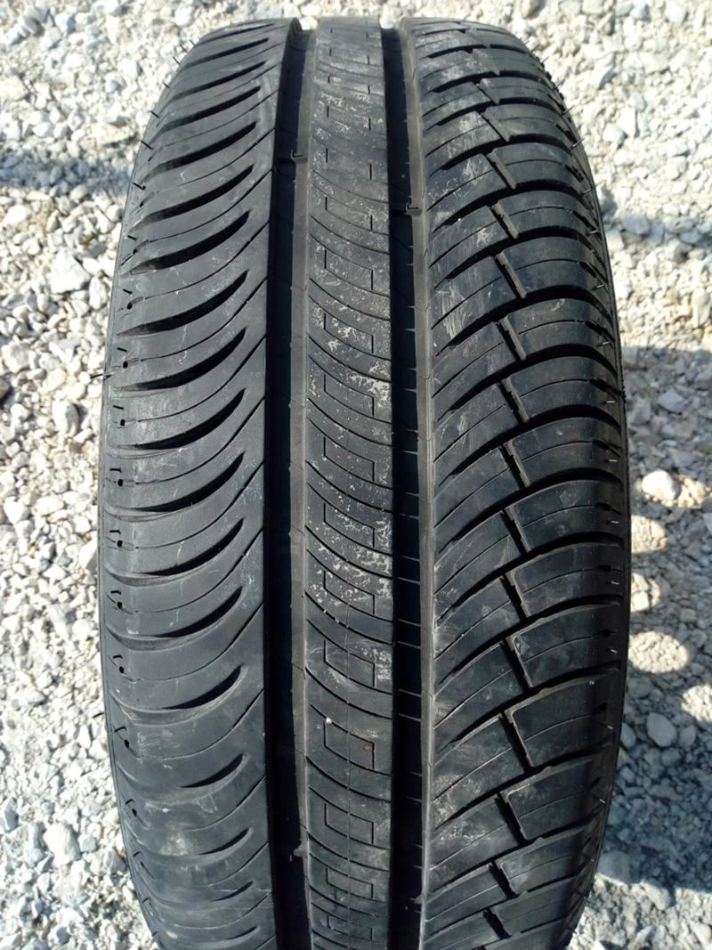 Гуми Летни 205/55R16, снимка 1 - Гуми и джанти - 32378325