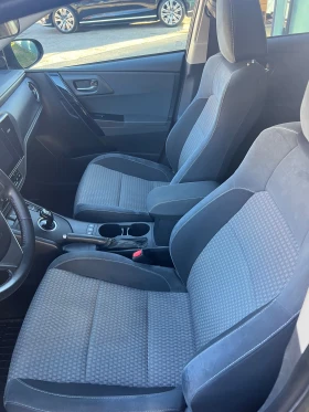 Toyota Auris 1.8HYBRID TOP, снимка 7