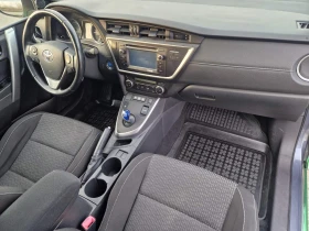 Toyota Auris Touring Sports 1.8 Hybrid Active, снимка 13