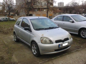 Toyota Yaris 1.0 Газ-бензин , снимка 4