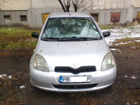 Toyota Yaris 1.0 Газ-бензин , снимка 15