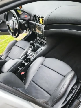 BMW 330, снимка 12 - Автомобили и джипове - 53403947