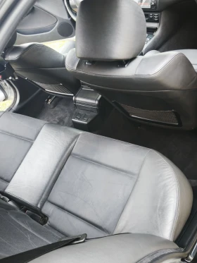 BMW 330, снимка 10 - Автомобили и джипове - 53403947