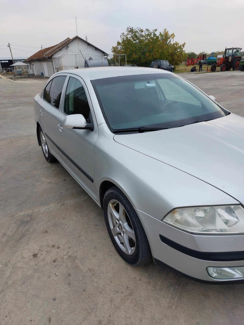 Skoda Octavia 2.0 TDI, снимка 4 - Автомобили и джипове - 46759070