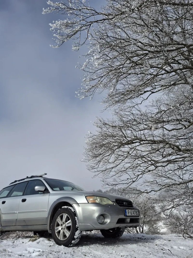 Subaru Outback, снимка 1 - Автомобили и джипове - 48747961