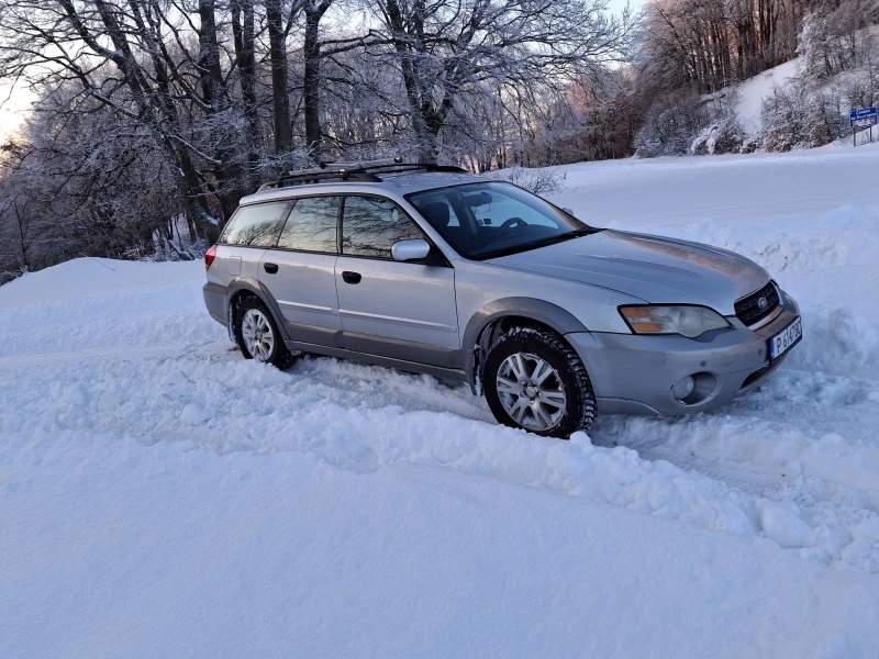 Subaru Outback, снимка 6 - Автомобили и джипове - 48747961