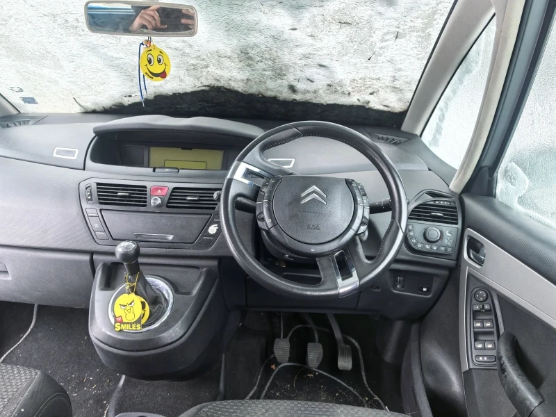 Citroen C4 Picasso 1.8 125к.с, снимка 2 - Автомобили и джипове - 49166492