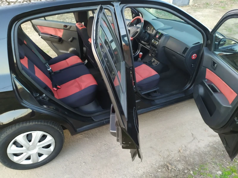 Hyundai Getz 1.1 i feislif , снимка 13 - Автомобили и джипове - 49425751