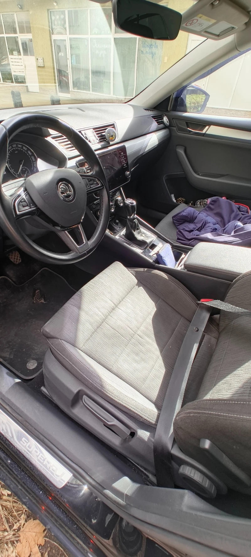 Skoda Superb, снимка 9 - Автомобили и джипове - 52821716