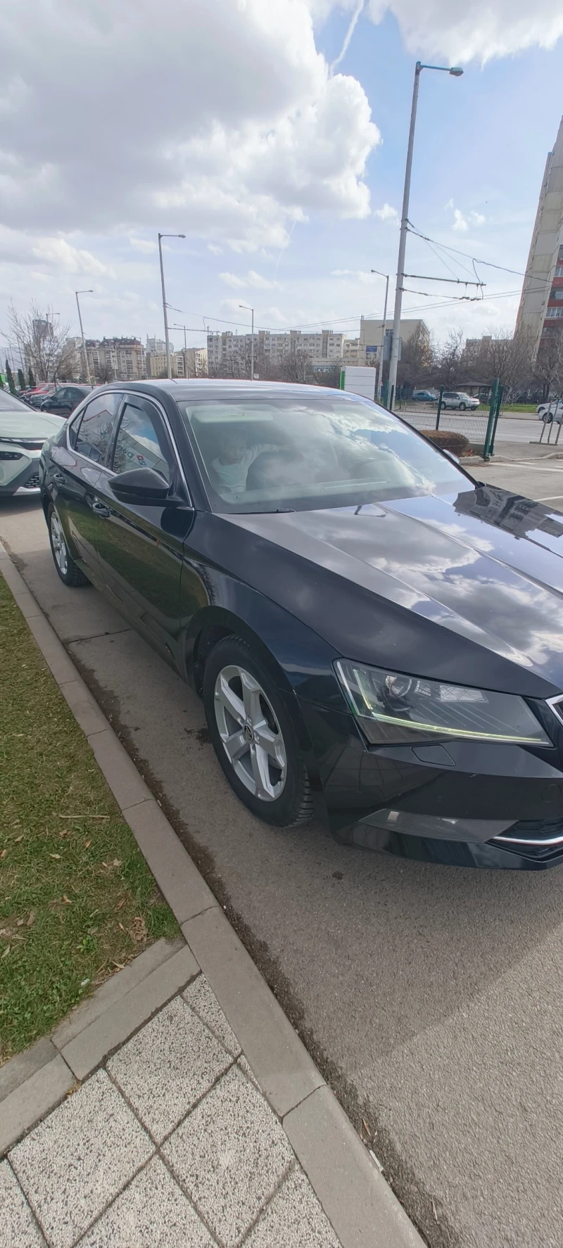 Skoda Superb, снимка 5 - Автомобили и джипове - 52821716