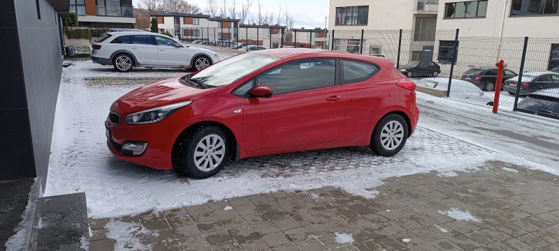 Kia Ceed 1.4 100 k.c., снимка 1 - Автомобили и джипове - 49602906