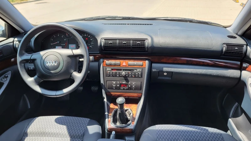 Audi A4 1.6-100 114Х.КМ!, снимка 9 - Автомобили и джипове - 50686870