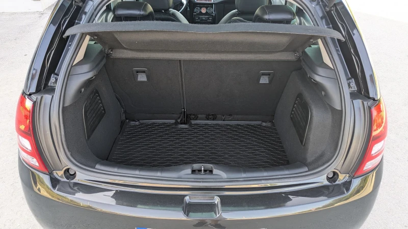 Citroen C3 1.6i пълен автоматик, кожа, подгрев, снимка 9 - Автомобили и джипове - 51644403