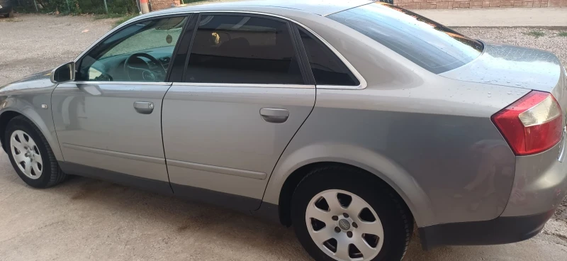 Audi A4, снимка 4 - Автомобили и джипове - 52396751