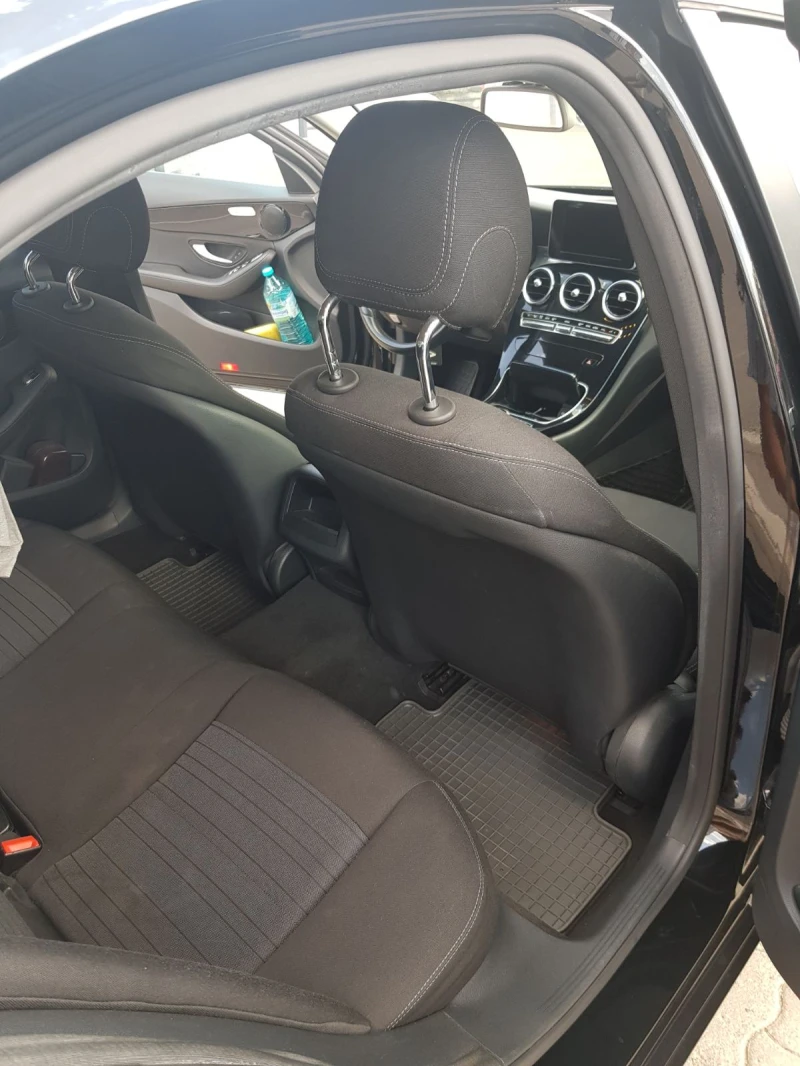 Mercedes-Benz C 180 седан, снимка 8 - Автомобили и джипове - 53006077