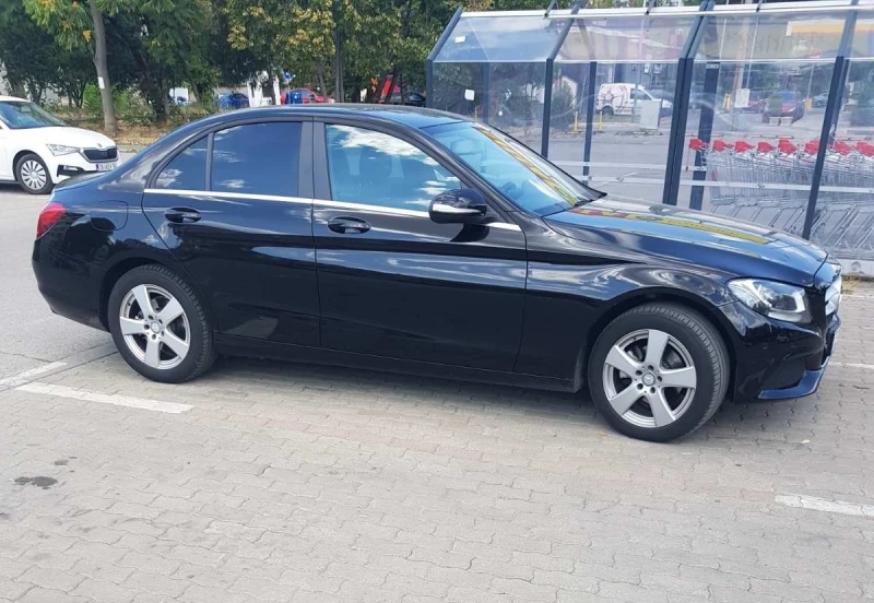Mercedes-Benz C 180 седан, снимка 3 - Автомобили и джипове - 53006077