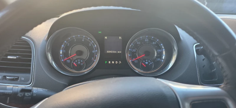 Chrysler Town and Country, снимка 7 - Автомобили и джипове - 52800414