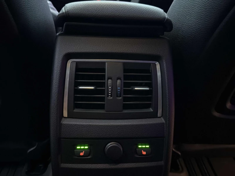 BMW 340 CARFAX* АВТОФИНАНСИРАНЕ* БЕЗ ПЪРВОНАЧАЛНА ВНОСКА* , снимка 15 - Автомобили и джипове - 52933640